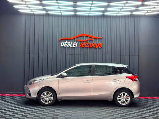 TOYOTA YARIS 1.3 16V FLEX XL MULTIDRIVE TOYOTA YARIS 1.3 16V FLEX XL MULTIDRIVE